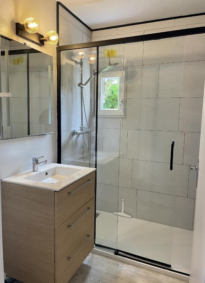 Appart 5 Pers - 500M De La Plage & Proche Thalasso Apartment Cabourg Bagian luar foto