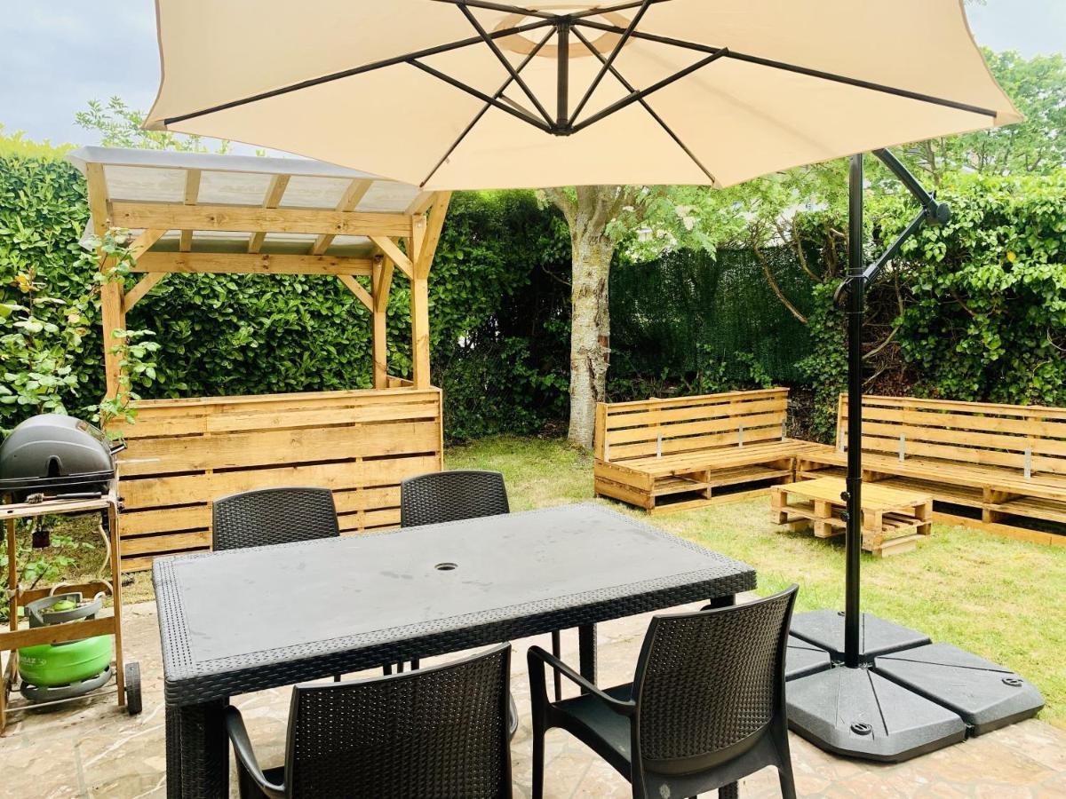 Appart 5 Pers - 500M De La Plage & Proche Thalasso Apartment Cabourg Bagian luar foto