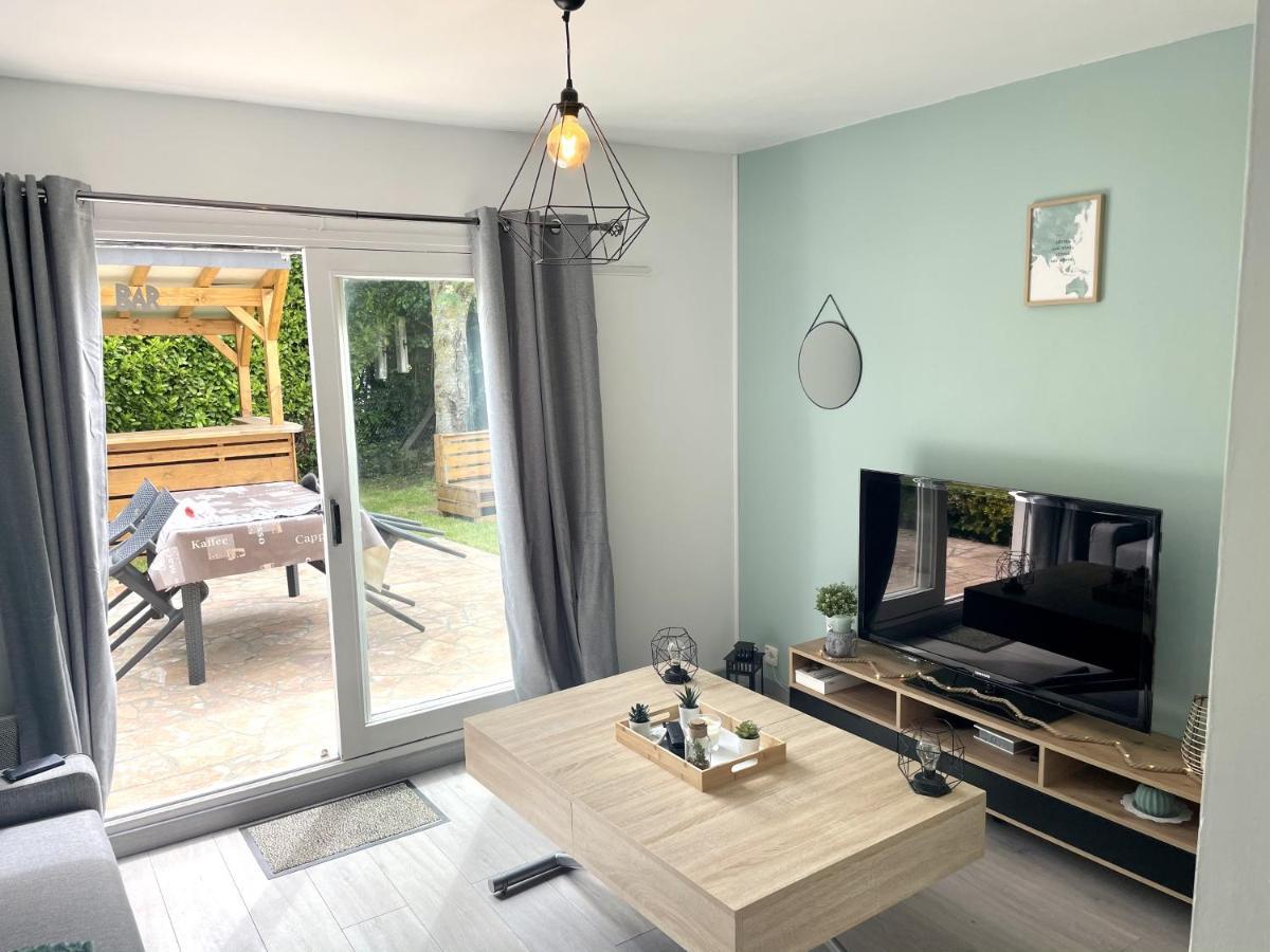 Appart 5 Pers - 500M De La Plage & Proche Thalasso Apartment Cabourg Bagian luar foto